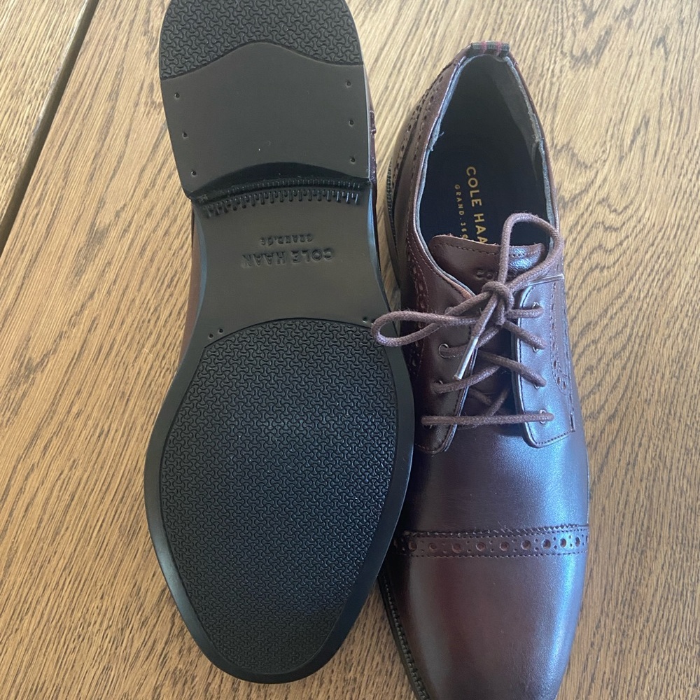 Like new - Cole Haan Captoe Oxfords Dress Shoe M Size 8 - Picture 3 of 6